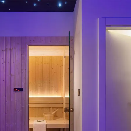 Awesome In Jurazini With Sauna Дом отдыха